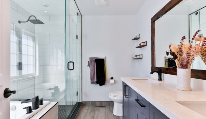 "Sparkling Secrets: Unleash the Magic of DOS-PRO Cleaning for Your Airbnb! in Toronto"